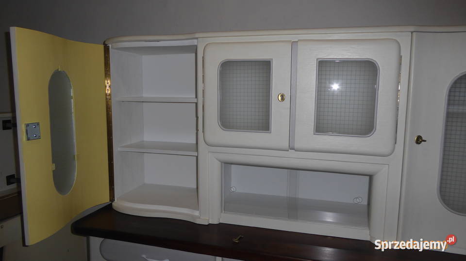 Kredens kuchenny przedwojenny renowacji Częstochowa