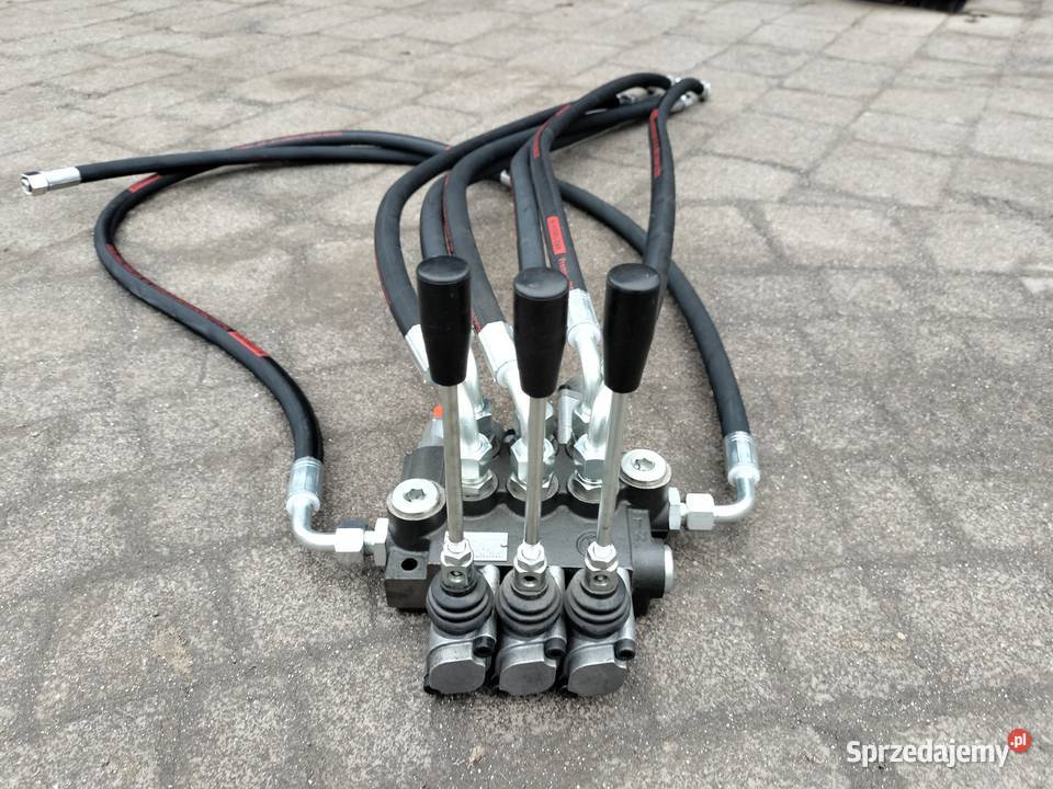 Zewnętrzny zestaw hydrauliki 3 sekcyjnej do Mroczków Duży