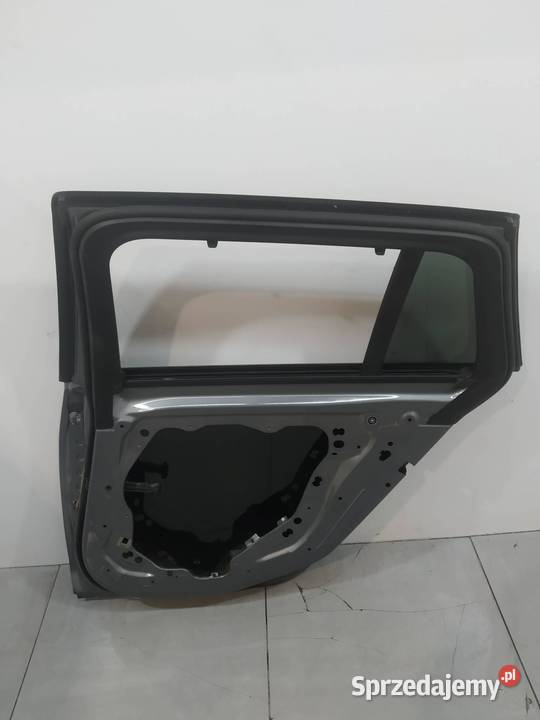 DRZWI PRAWE TYŁ KOMBI C4W G21 Bmw Seria 3 VII