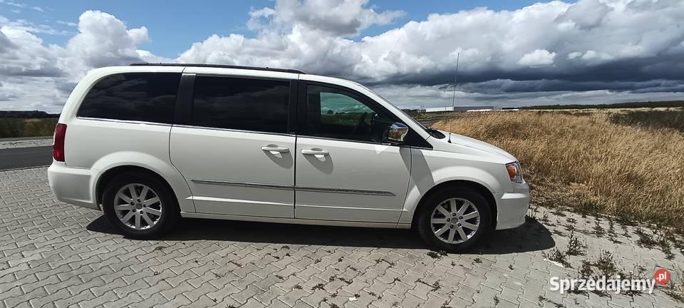 Chrysler Town and Country