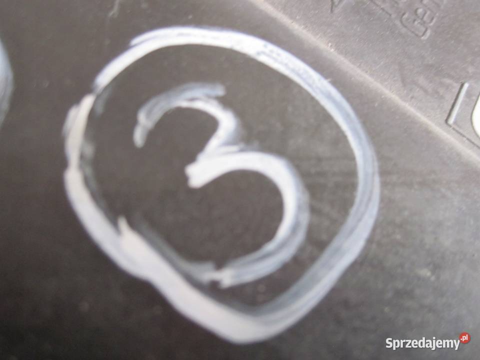 BMW F10 LIFT lampa XENON prawa przód 7317134 Kielce sprzedam