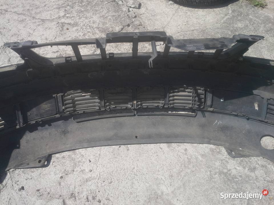 VW Passat B5 zderzak przód LC6N Dębno