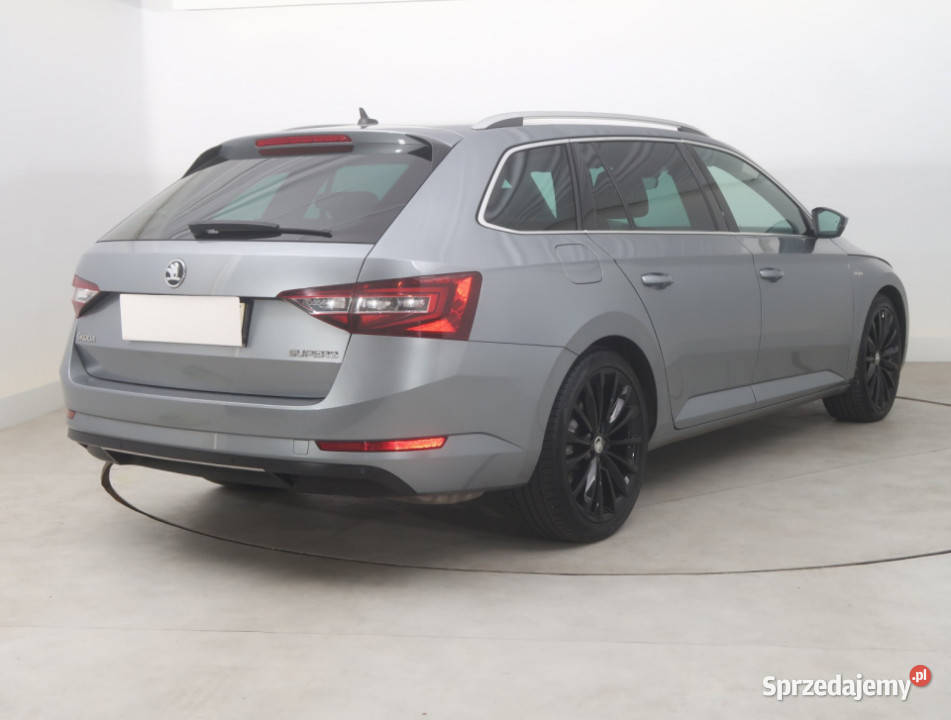 Skoda Superb 20 TSI elektrycznie ustawiane fotele dolnośląskie Bielany Wrocławskie