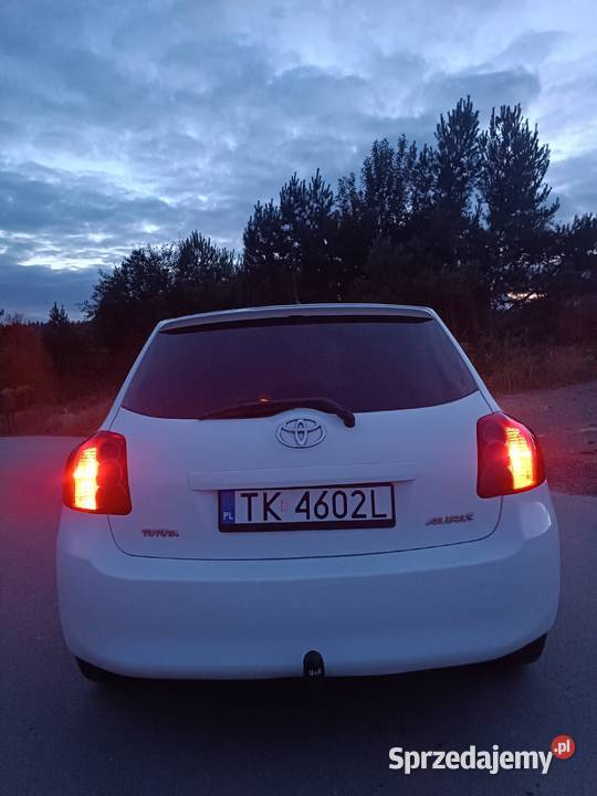 Toyota NIE DO ZDARCIA Auris dopieszczona bestia diesel świętokrzyskie Niestachów sprzedam