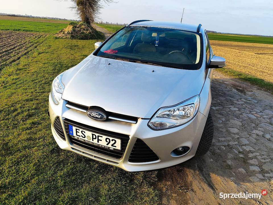 Ford Focus MK3 kombi 16 TDCI 116 sprowadzony 218950km Krobusz