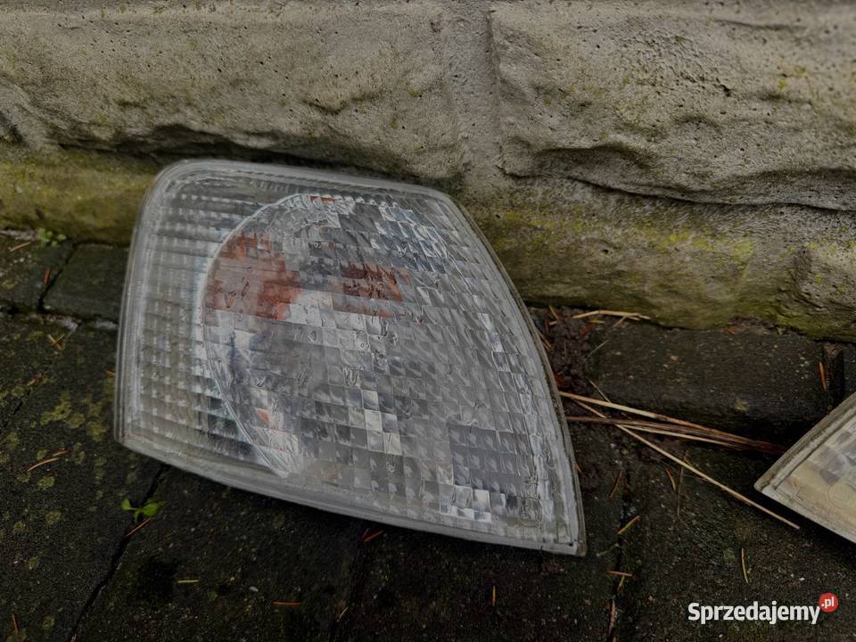 Kierunkowskaz prawy VW PASSAT B5 Ostrów Wielkopolski