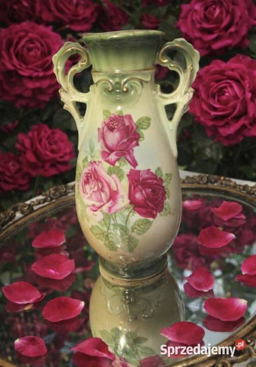 Porcelana zdobiona motywem róż