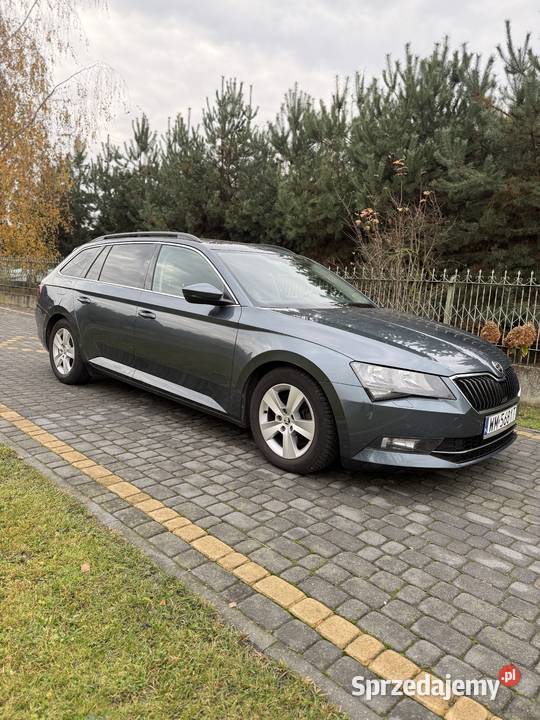 Skoda Superb Kombi 2016 16 TDI 120 DSG 256 000 Osiny sprzedam