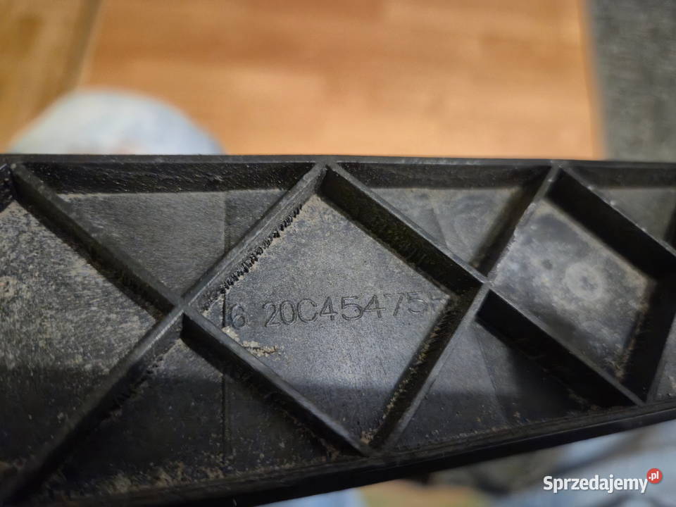 Renault Clio IV żaluzja kierownica powietrza Kierownice powietrza Bucze