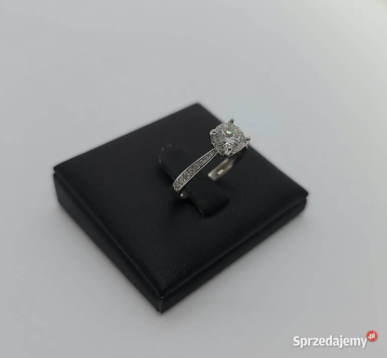 Srebrny pierścionek próby 925 199g Rozmiar 10