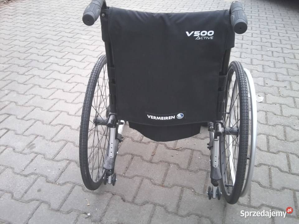 Sprzedam lekki wózek inwalidzi lecz niekompletny Knurów