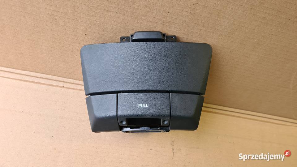 Hyundai I30 cw 1 Lift schowek półka pod radio Legnica sprzedam