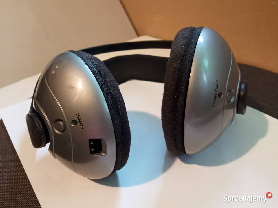 Słuchawki bezprzewodowe AKG F206 AFC Poznań