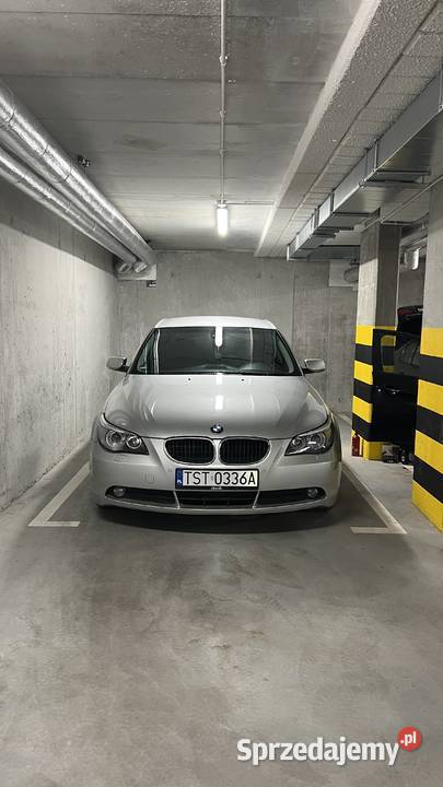 BMW Seria 5 E60 Manual Benzyna