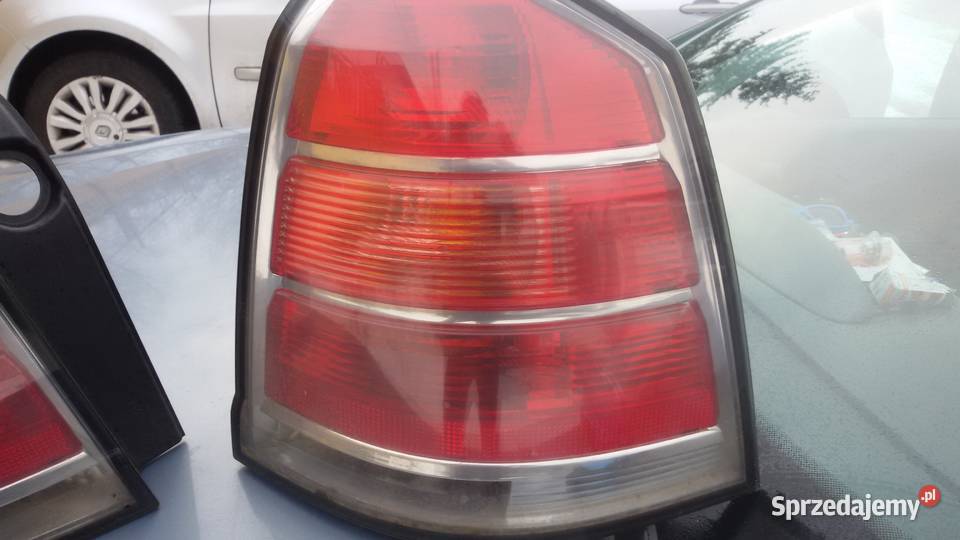 LAMPY TYLNE OPEL ZAFIRA B osobowe Lampy tylne Elbląg