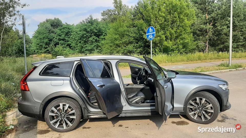 Volvo V60 Cross Country Automat 4x4 Kamera 360 V60 świętokrzyskie Ostrowiec Świętokrzyski