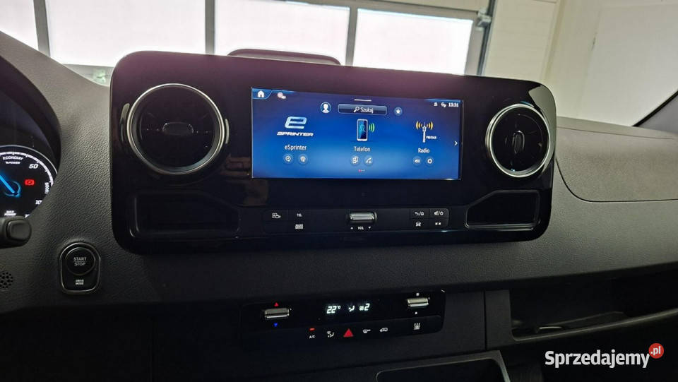Mercedes Sprinter e Pro 81kWh biały Grójec