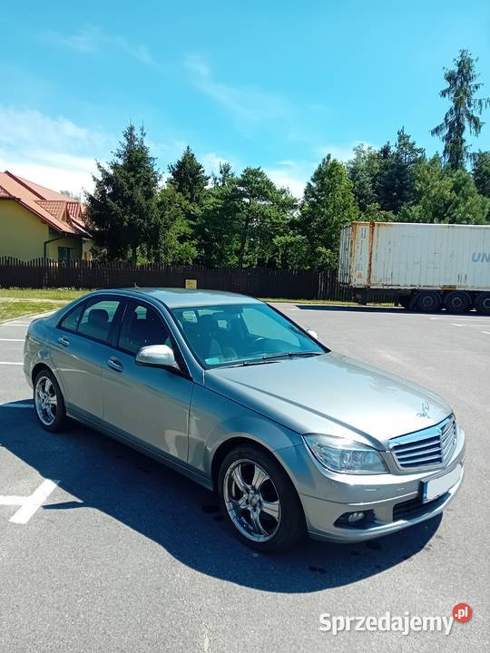 MercedesBenz Klasa C W204 2007 22 CDI 136 2148cm3
