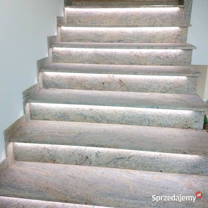 Stopień granitowy Cielo de Marfil leather Gdynia