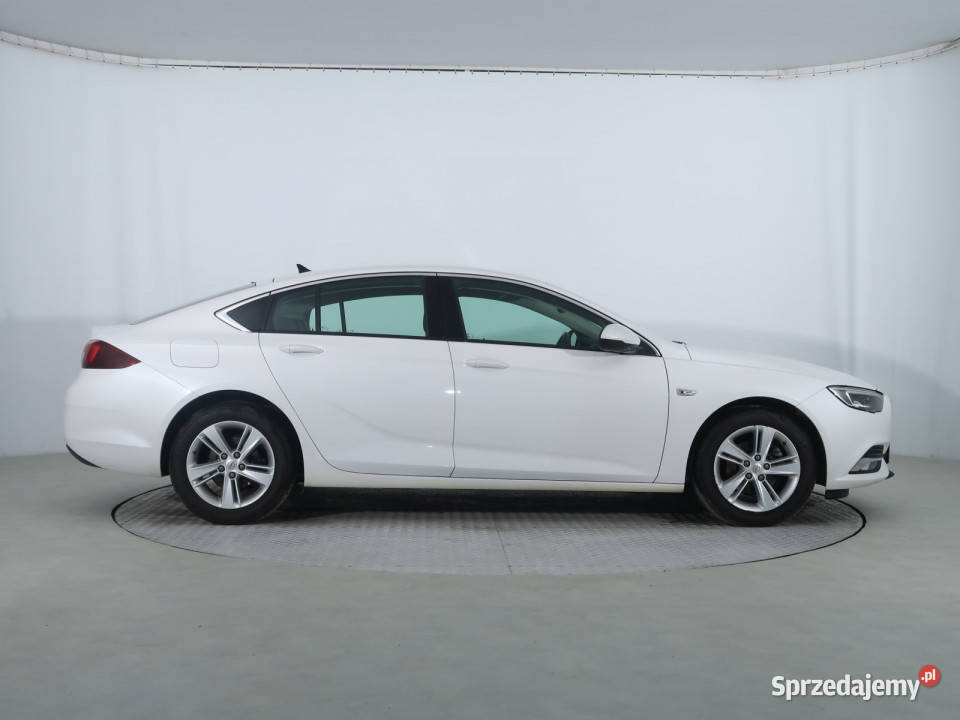 Opel Insignia 15 Turbo Lublin