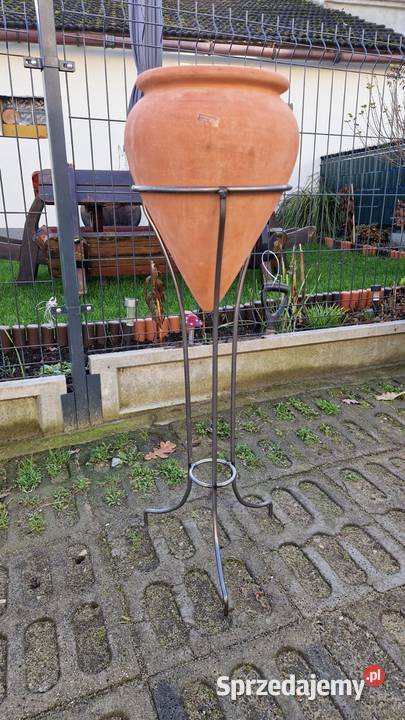 Donica na stojaku do ogrodu doniczka ozdobna na Zielona Góra