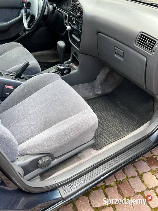 Toyota Camry V6 GX 30 z 1991r Rok produkcji 1991 Tarnów