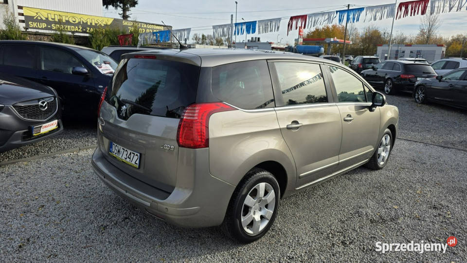 Peugeot 5008 Navi Panorama Head Up 120 16 benz ASR (kontrola trakcji) Motoryzacja Świdnica sprzedam