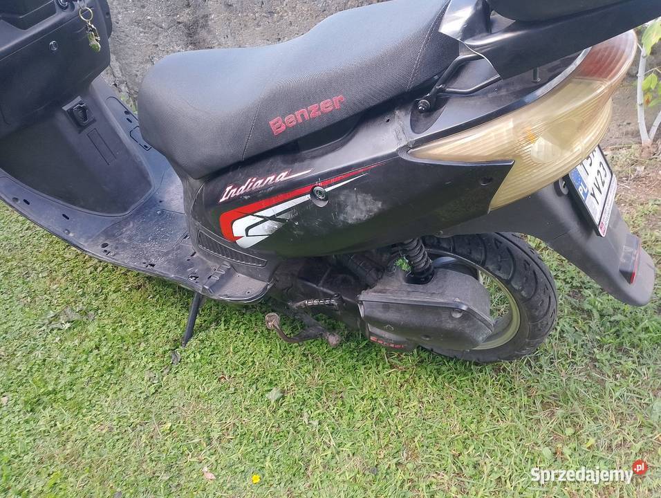 Sprzedam skuter t2 czarny Baranów Sandomierski