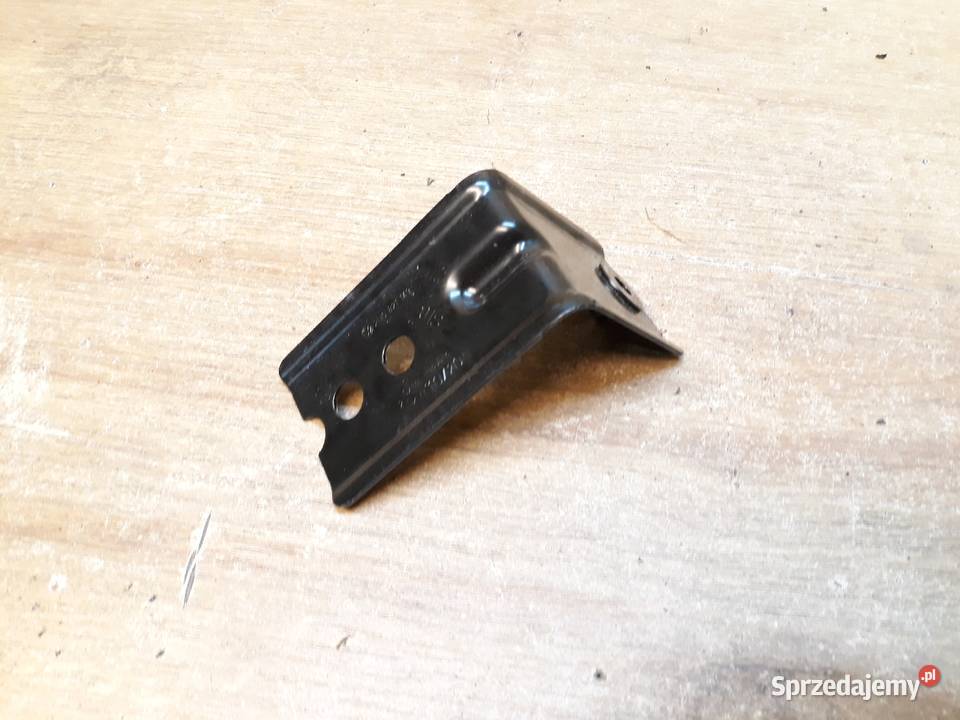 VW AMAROK WSPORNIK MOCOWANIE BŁOTNIKA 2H6821149 osobowe Międzychód sprzedam