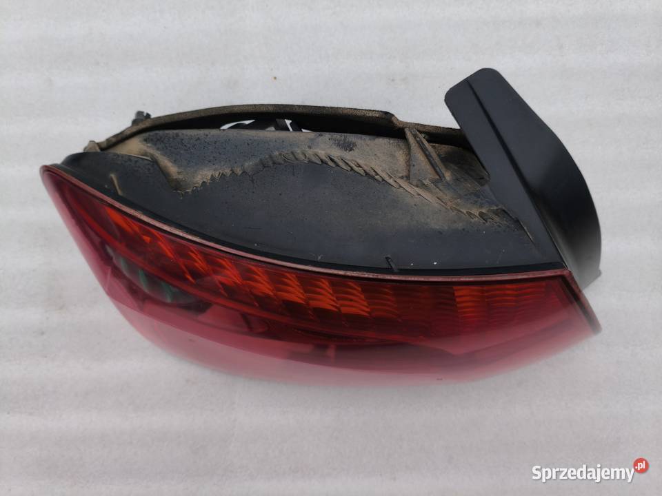 Lampa Lewy Tył Tylna Lewa Peugeot 407 Sedan osobowe Lampy tylne