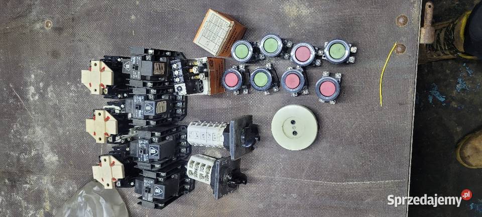 Styczniki Przełączniki rozdzielnia włączniki Czekarzewice Drugie