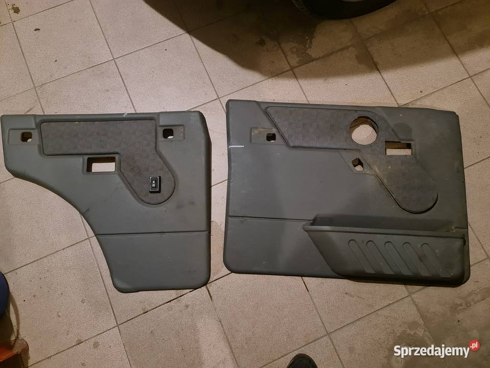 Land Rover Discovery tapicerka Drzwi i TL VI70 Puszczykowo