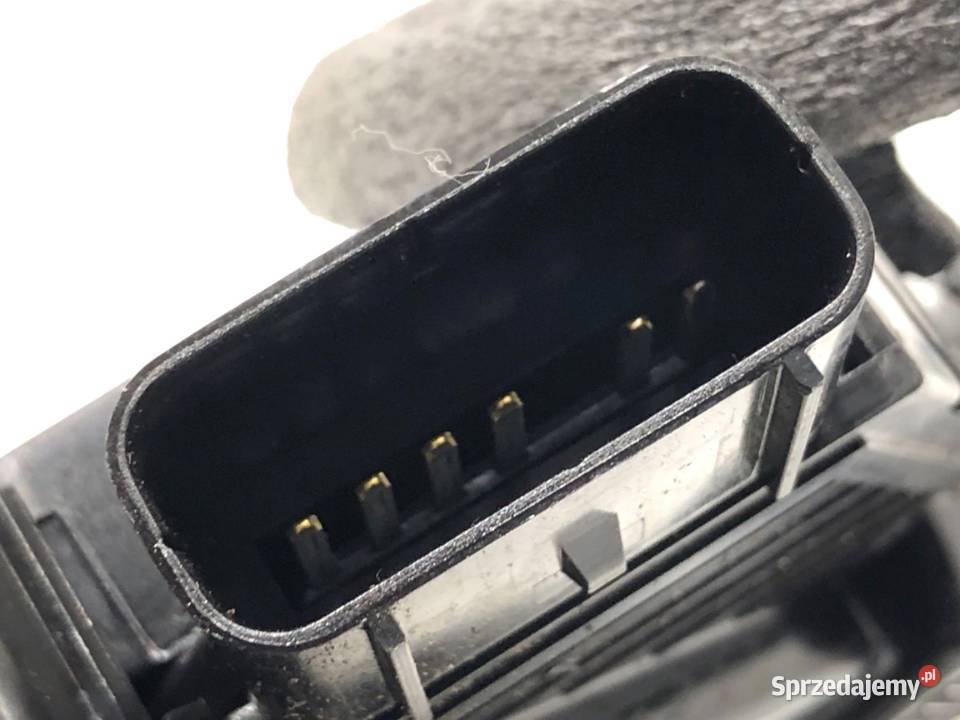 ZAMEK DRZWI LEWY PRZÓD HYUNDAI i20 II Hatchback