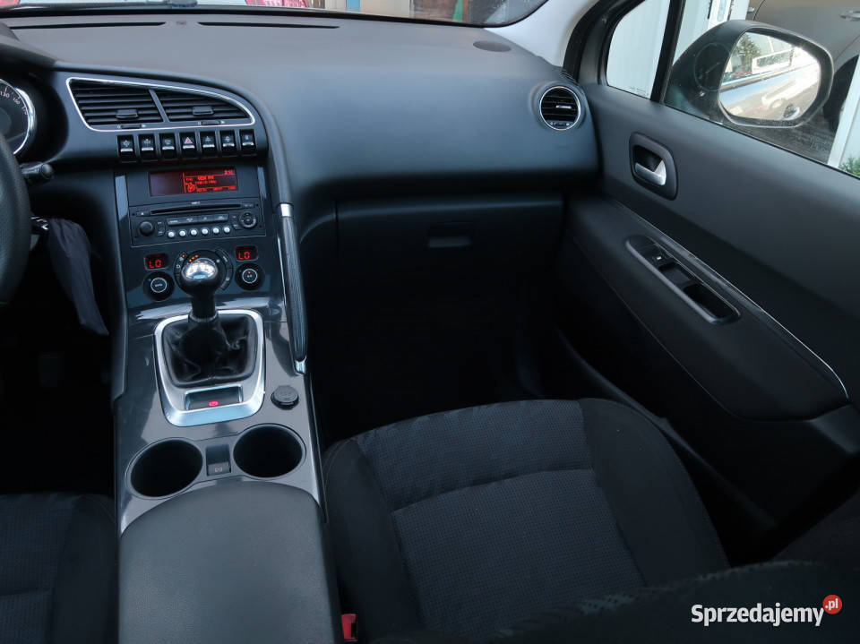 Peugeot 3008 16 VTi wielofunkcyjna kierownica Lublin