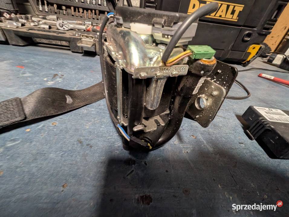 631024200A Mercedes pas PP dopinacz A2068800284 Cieszyn sprzedam