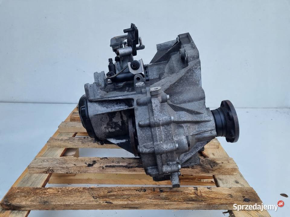 VW GOLF V 16 FSI MANUALNA SKRZYNIA BIEGÓW manual Janów