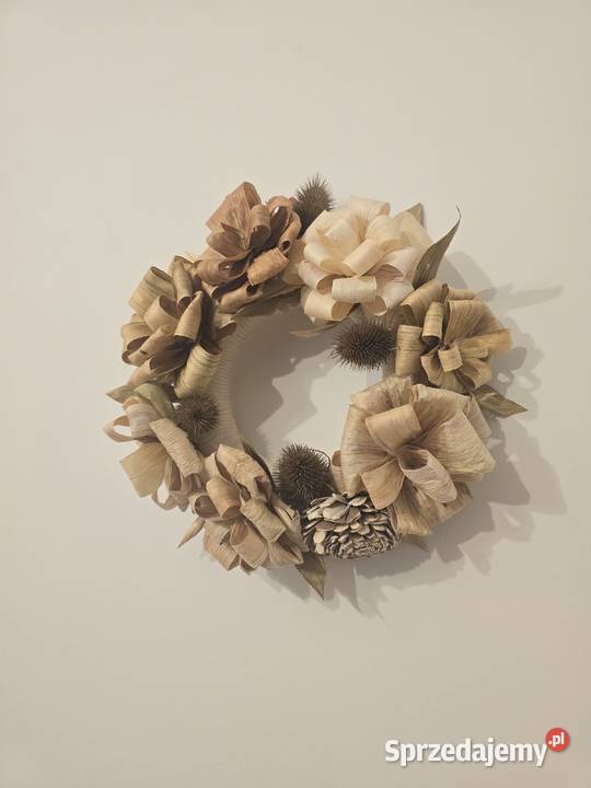 Wianek z kwiatami z liści kukurydzy Rękodzieło Węgorzewo