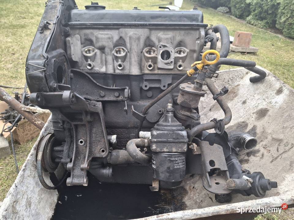 Blok silnika 16td 1V VW golf Jetta 2 na części Jaworzno