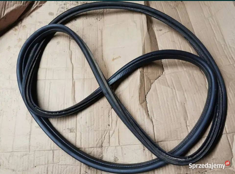 Uszczelka klapy tylnej szyby BMW e39 kombi śląskie