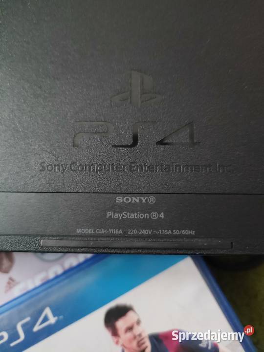 PlayStation 4 konsola plus gry Stargard