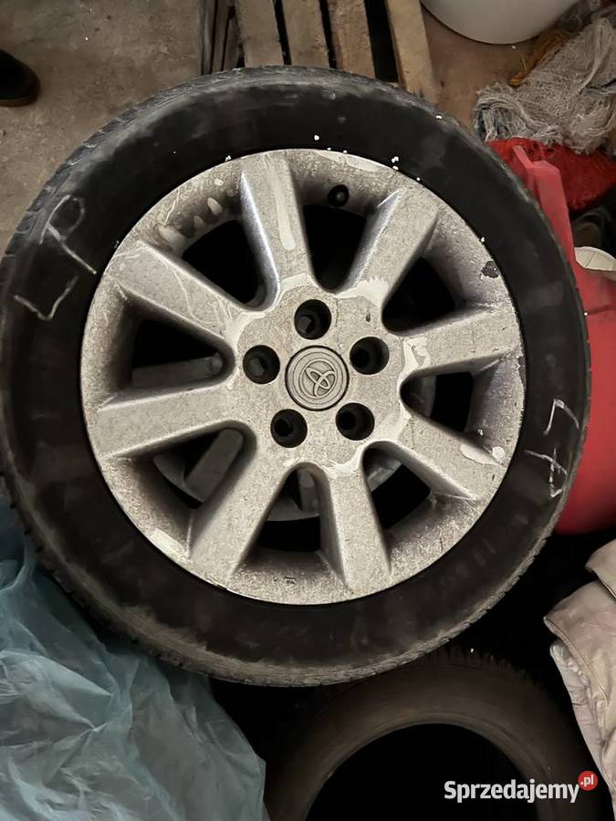 Salon Polska 2 właściciel nieuszkodzony Kowiesy sprzedam