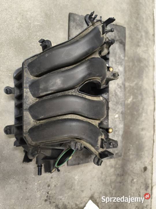 Kolektor ssący Citroen C4 Picasso C8 Peugeot 307 Kolektory ssące Dębica