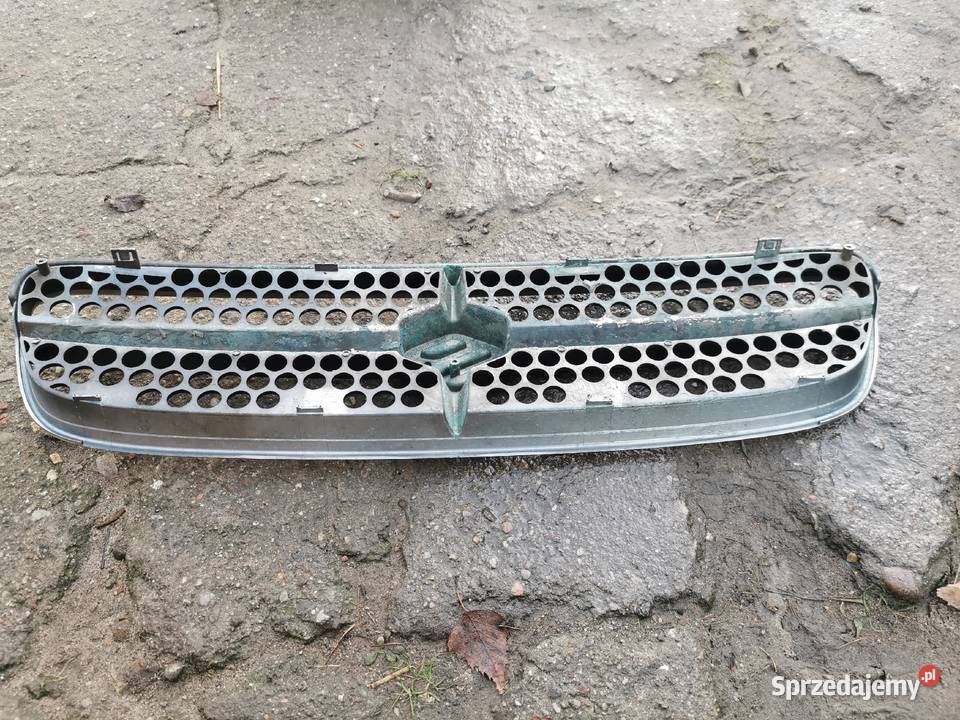 Grill atrapa chłodnicy suzuki Baleno Międzychód