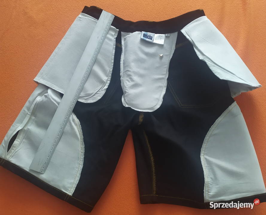 Spodenki jeans z ochraniaczem na deskorolkę Przemyśl