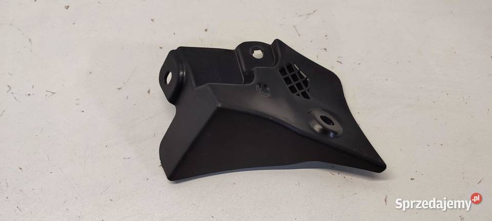 VOLVO XC40 OSŁONA ZAWIASU MASKI PRAWA 31479539 osobowe