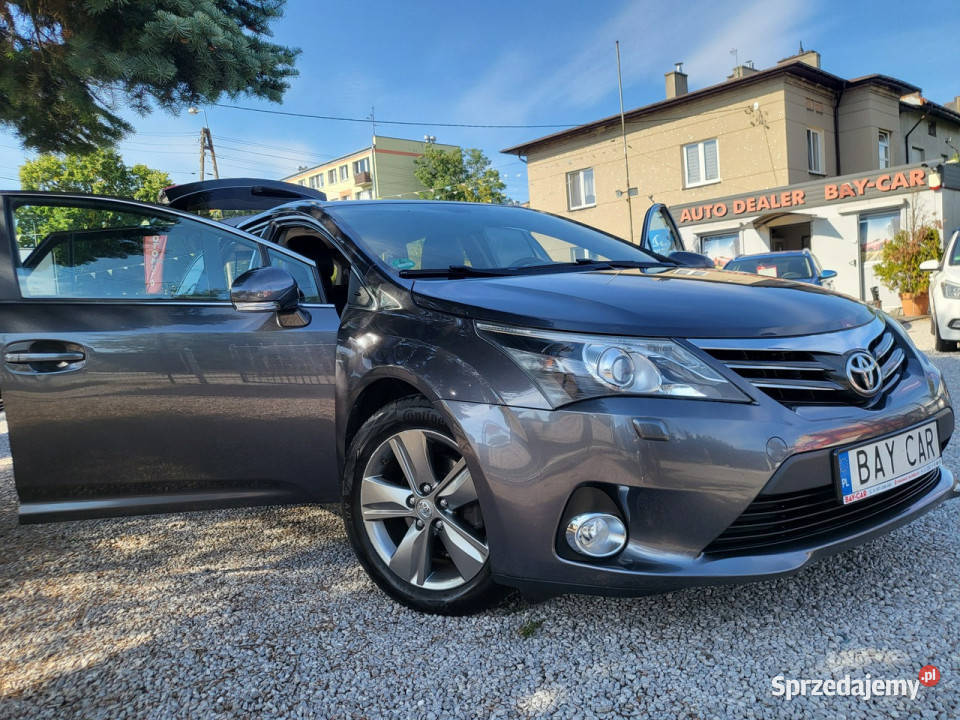 Toyota Avensis 18 147 100 Przebieg 100 centralny zamek Pabianice