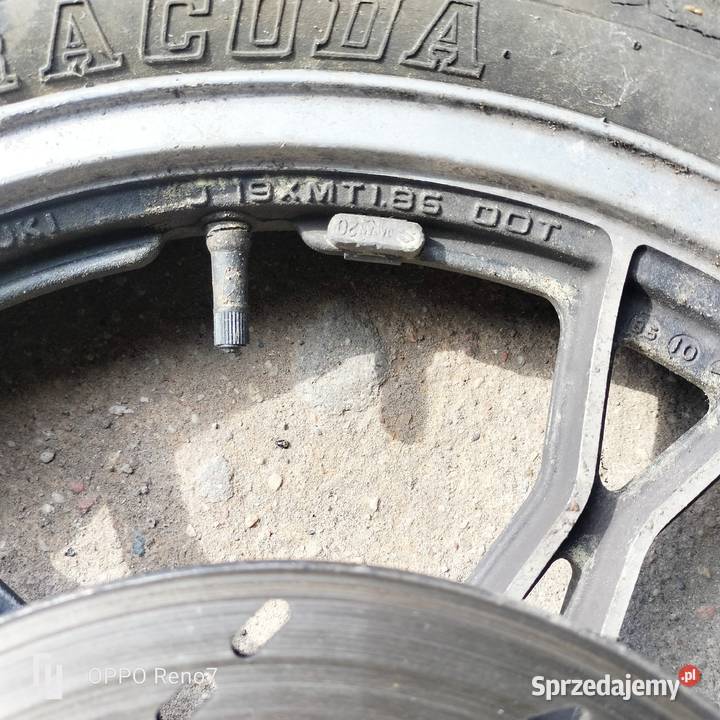 Przednie koło 19 Suzuki GS 550L