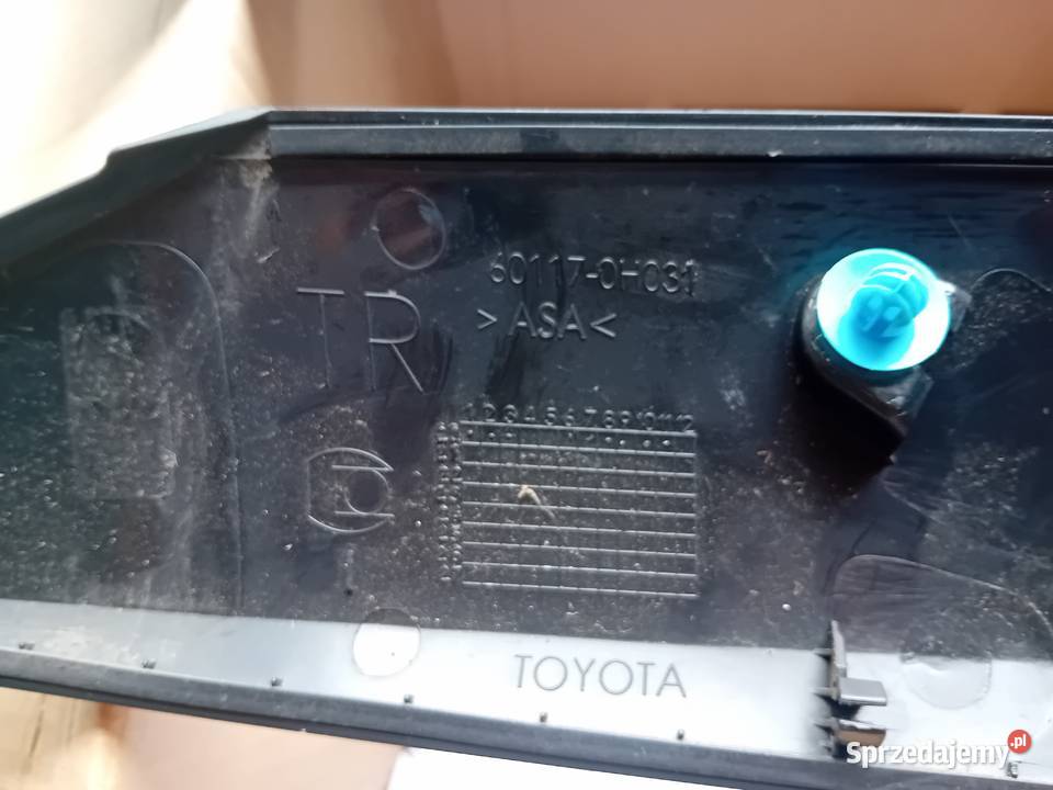 toyota AYGO II listwa błotnika lewaprawa wielkopolskie Latowice
