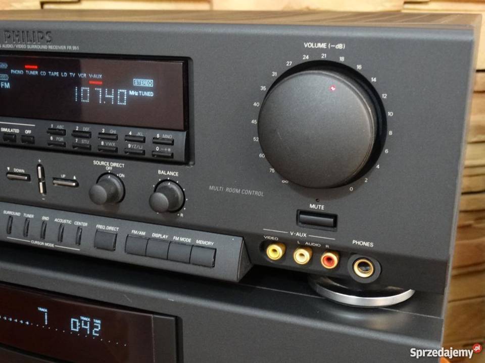 Amplituner Philips z CD mocny i sprawny 460 wat sprzedam