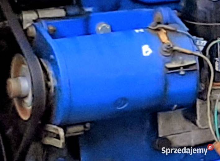Prądnica plus regulator Ursus C330 C328 Końskie